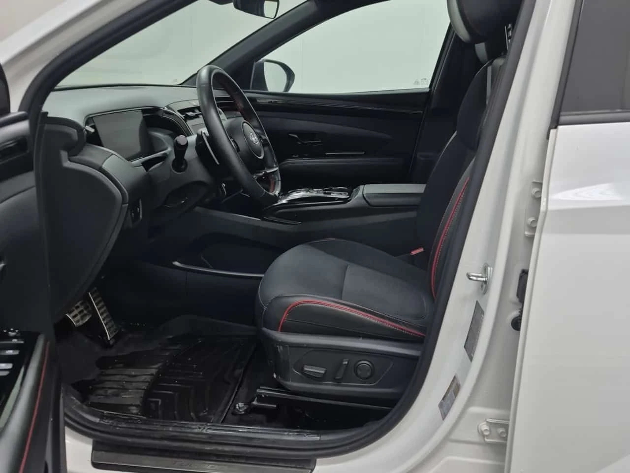 Hyundai Tucson * N LINE * CARFAX * 2 КЛЮЧА * ПАНОРАМА * , снимка 9 - Автомобили и джипове - 54413838