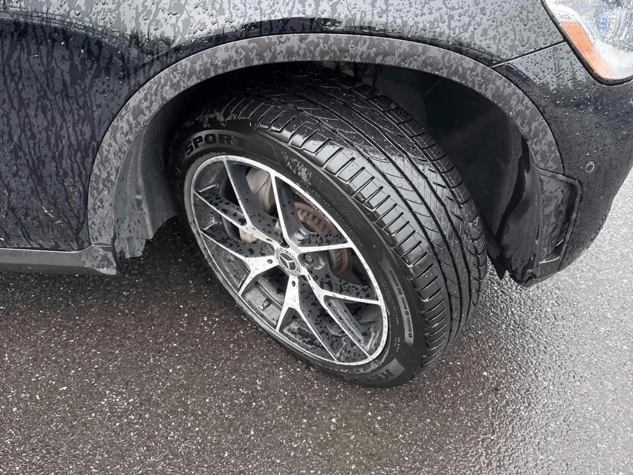 Mercedes-Benz GLC 300 ПОДГРЕВИ * ПАНО * KEYLESS * CARFAX, снимка 7 - Автомобили и джипове - 54964024