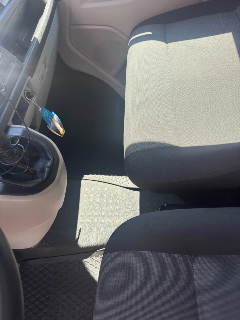 VW Transporter, снимка 7 - Бусове и автобуси - 55223951