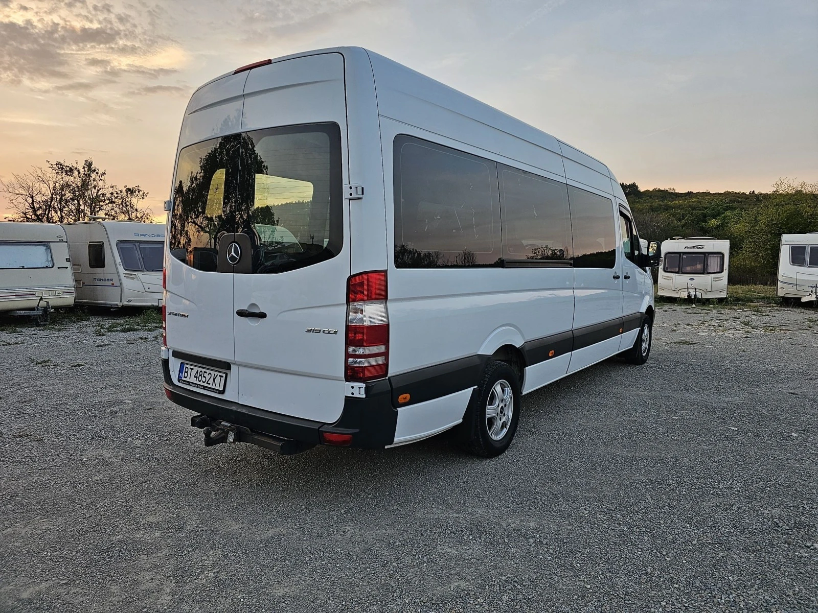 Mercedes-Benz Sprinter 319 3.0 - изображение 4