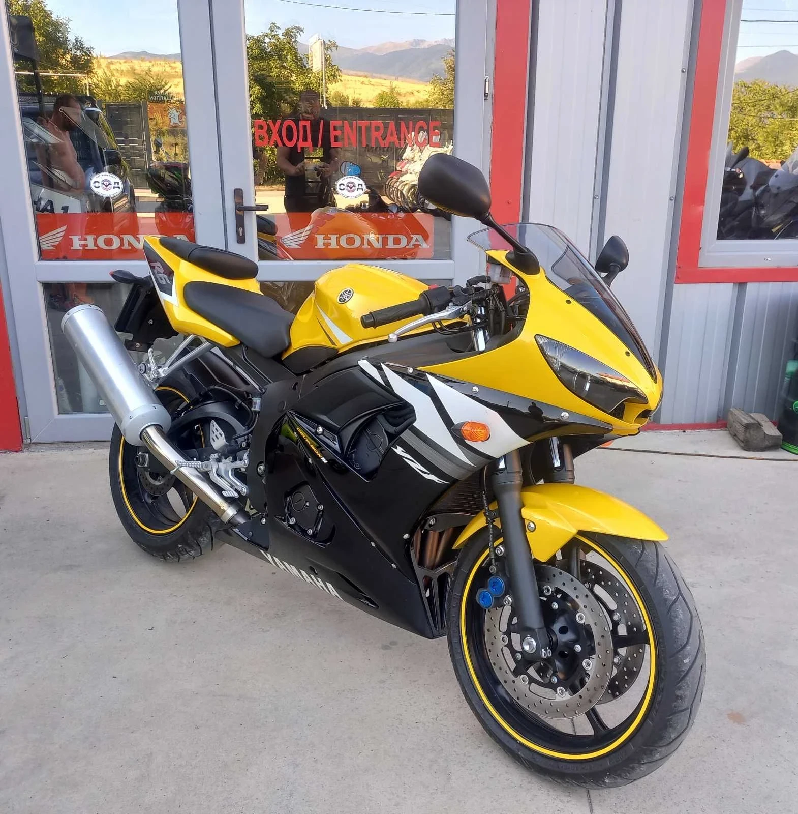 Yamaha YZF-R6 Yamaha  - изображение 3