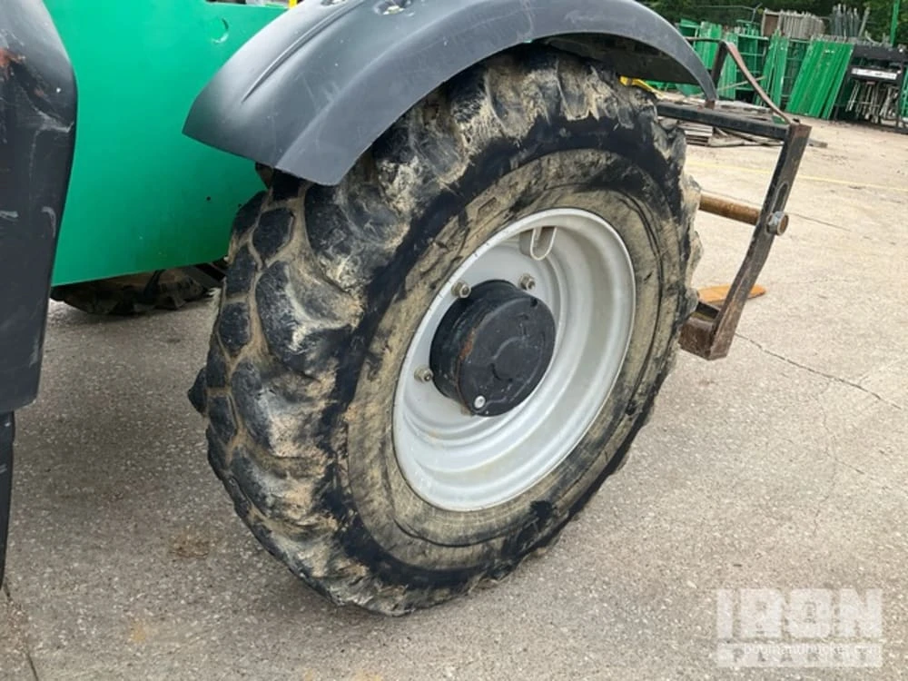 Телескопичен товарач JCB 506-36, снимка 16 - Селскостопанска техника - 54620825