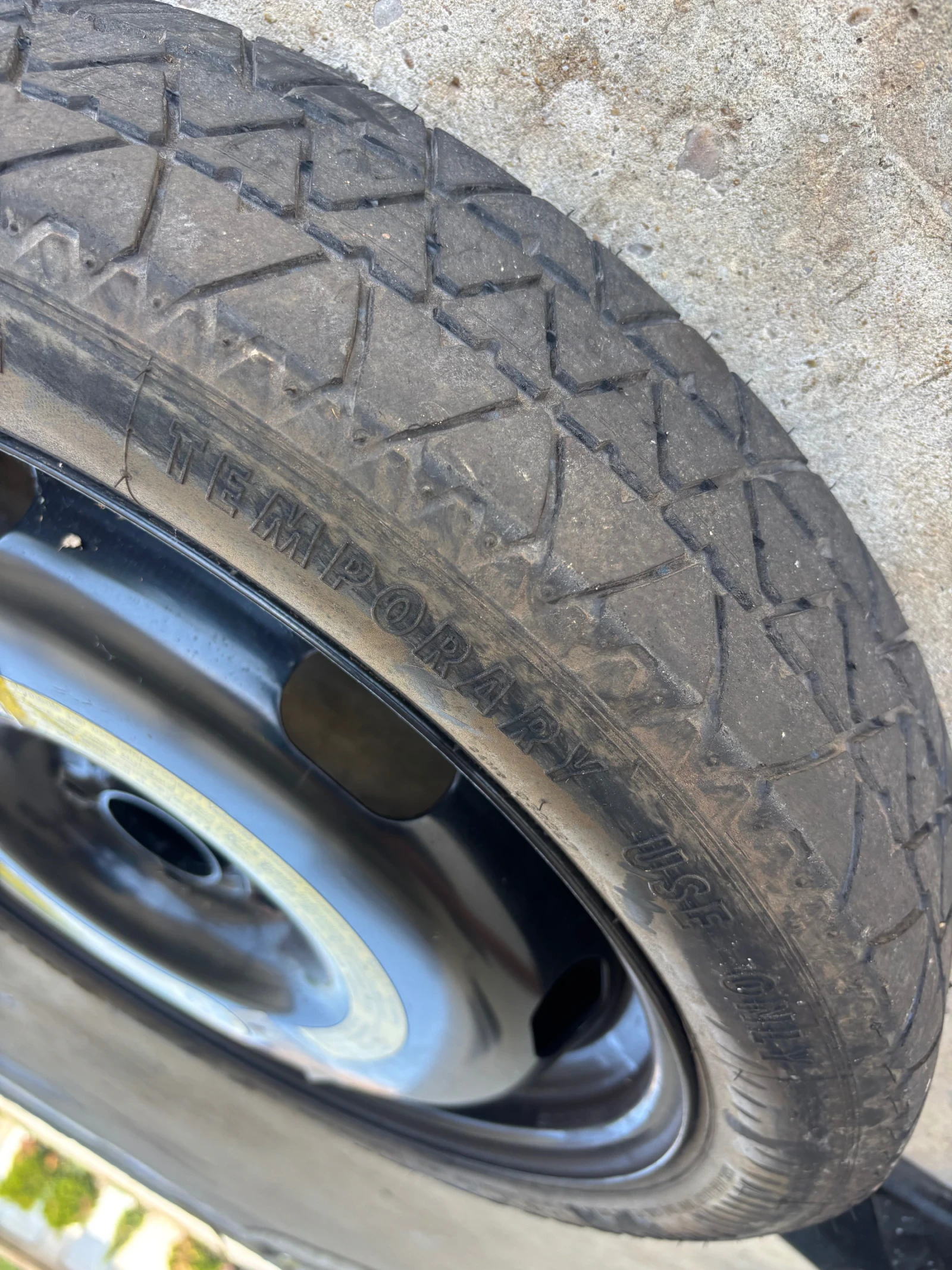 Гуми с джанти Continental 125/70R18, снимка 5 - Гуми и джанти - 55641113