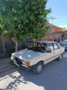 Renault 9 ПЪРВИ СОБТВЕНИК !!!