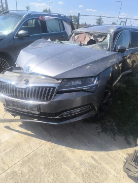 Skoda Superb 2.0 i, снимка 3