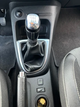 Renault Captur Пълна сервизн история/1.5dci/6ск. Full Led/Keyless, снимка 12