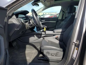Audi E-Tron Premium Plus, снимка 7