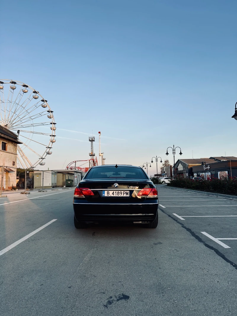 BMW 760 Carbon Black/Gold Brown, снимка 4 - Автомобили и джипове - 47808845