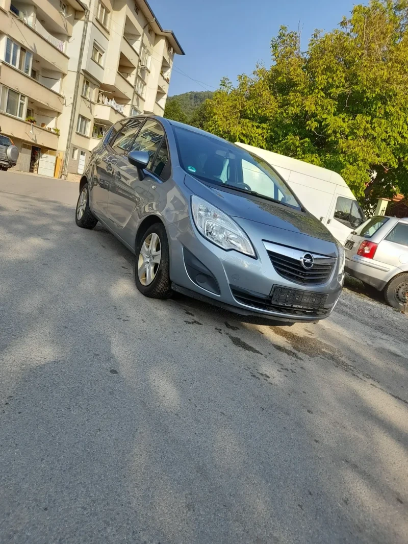 Opel Meriva 1.4т 6скорости, снимка 2 - Автомобили и джипове - 48466504