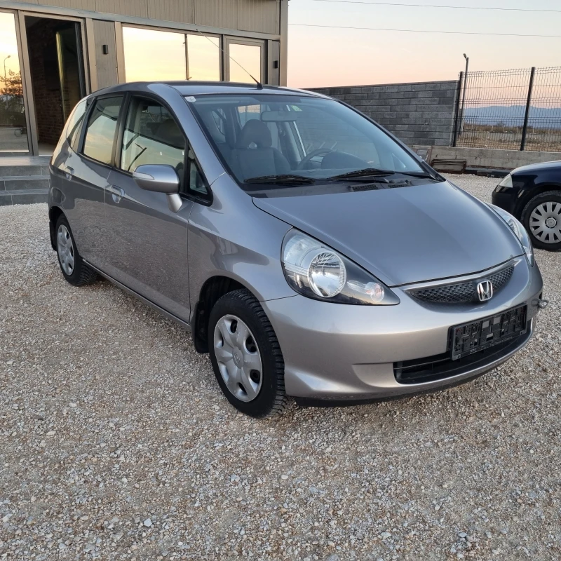 Honda Jazz Автоматик, снимка 3 - Автомобили и джипове - 48119072