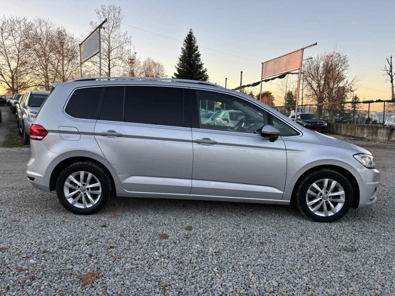 VW Touran 2.0TDI/150PS/DSG/6+ 1/NAVI/DISTRONIK, снимка 5 - Автомобили и джипове - 48407922