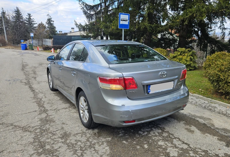 Toyota Avensis, снимка 5 - Автомобили и джипове - 49347166