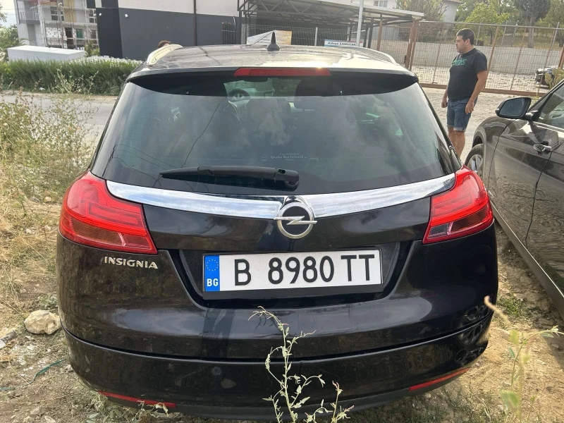 Opel Insignia, снимка 5 - Автомобили и джипове - 52496097