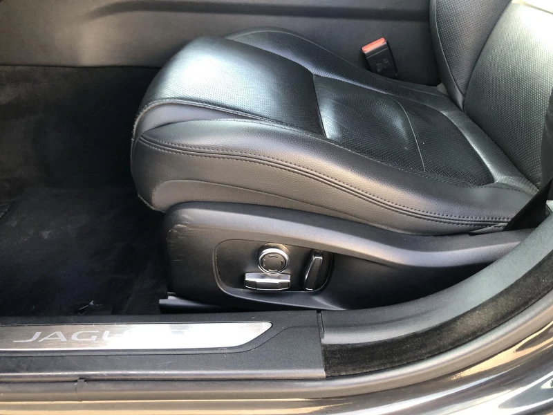 Jaguar Xf D200AWD FULL , снимка 15 - Автомобили и джипове - 52015777