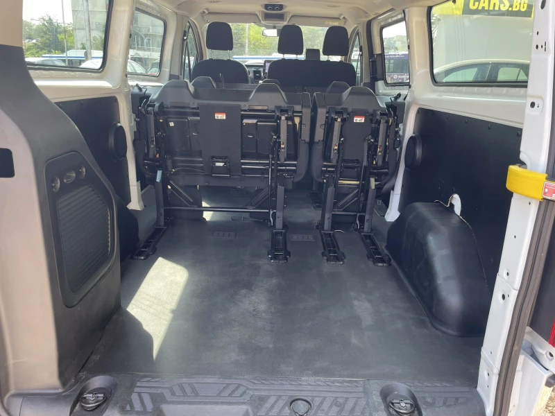Ford Transit Custom  8+ 1, снимка 16 - Автомобили и джипове - 52471158