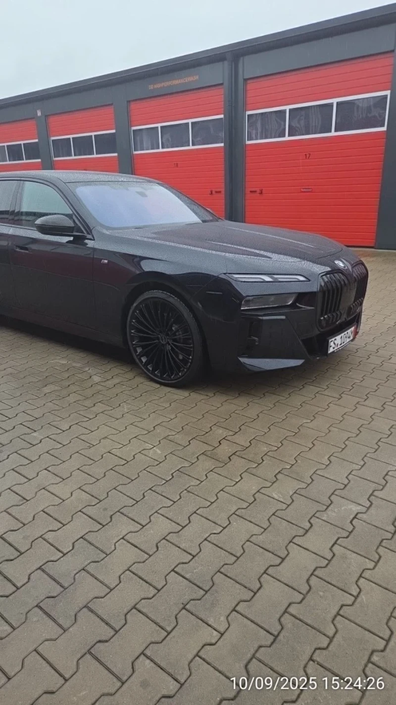 BMW 740 MILD HIBRID, снимка 8 - Автомобили и джипове - 53101024