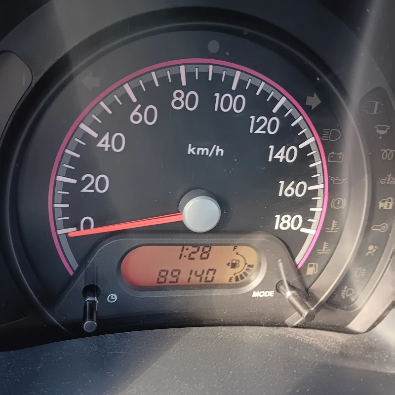 Nissan Pixo, снимка 5 - Автомобили и джипове - 53242864