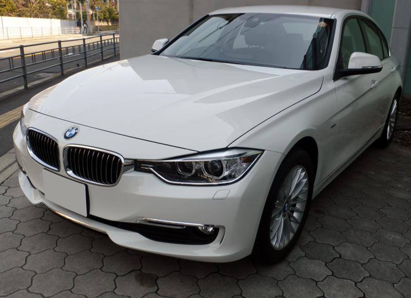 BMW 320 luxury-НА ЧАСТИ, снимка 1 - Автомобили и джипове - 10968594