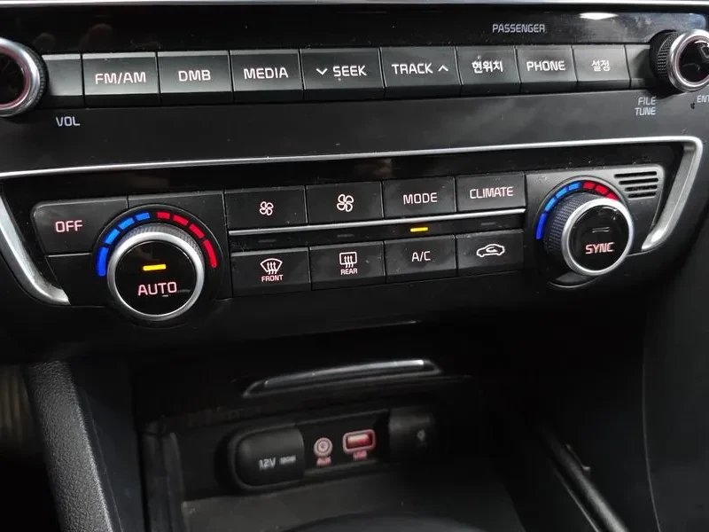 Kia K5 1.7 DIESEL MX PRESTIGE, снимка 16 - Автомобили и джипове - 55027075