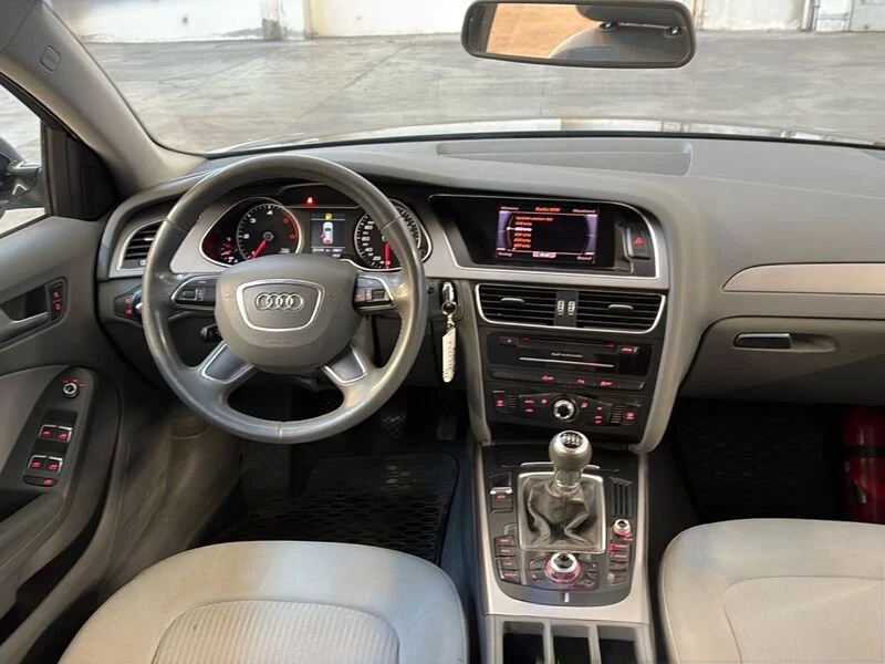 Audi A4 * Facelift* 2013* 2.0TDI* , снимка 7 - Автомобили и джипове - 56072970