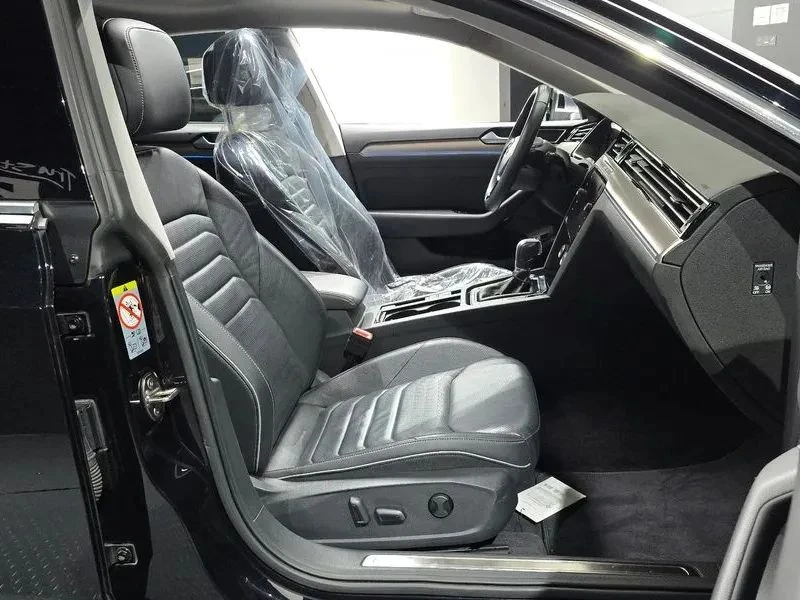 VW Arteon, снимка 11 - Автомобили и джипове - 56688433