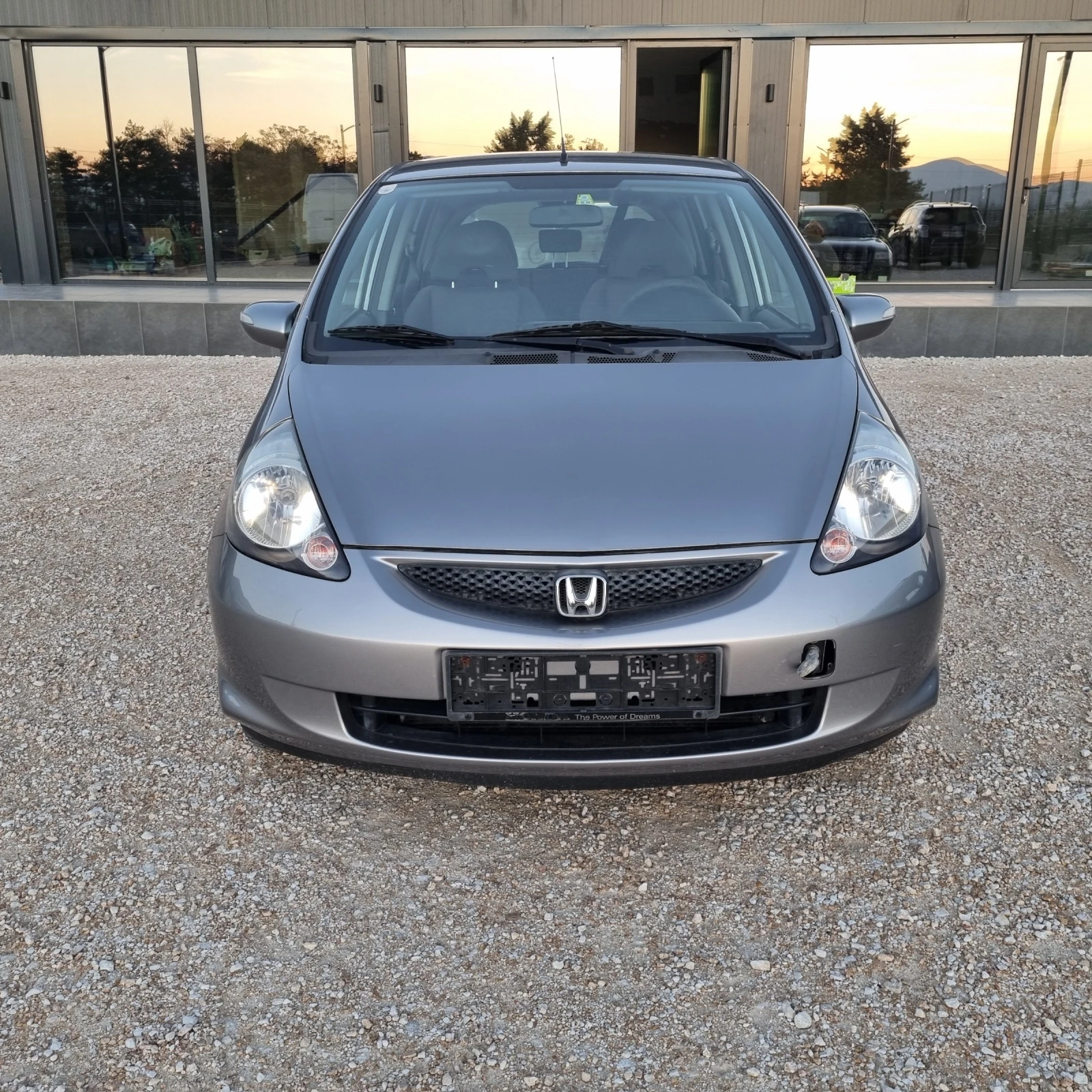 Honda Jazz Автоматик - изображение 2