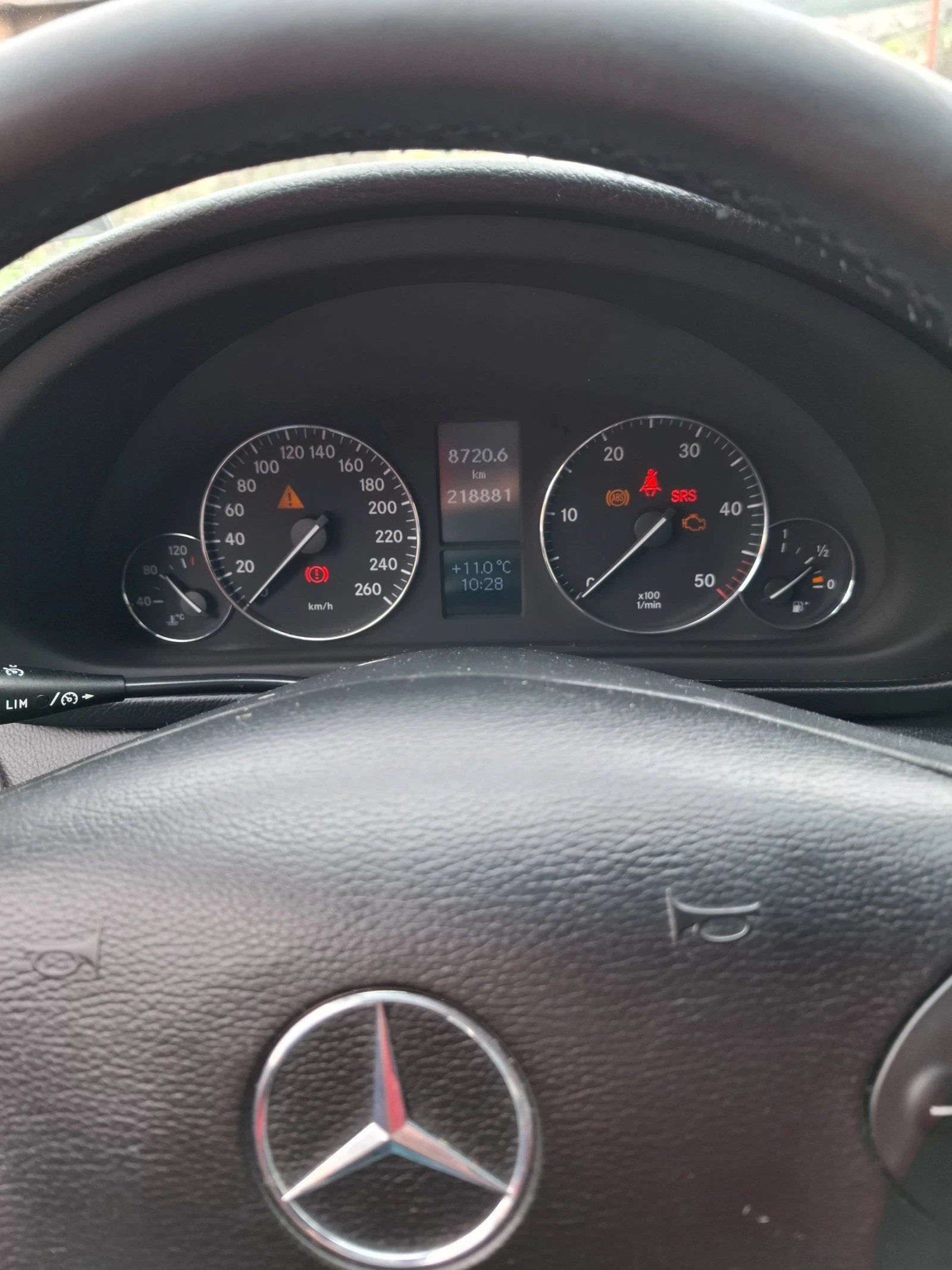 Mercedes-Benz C 270  - изображение 10