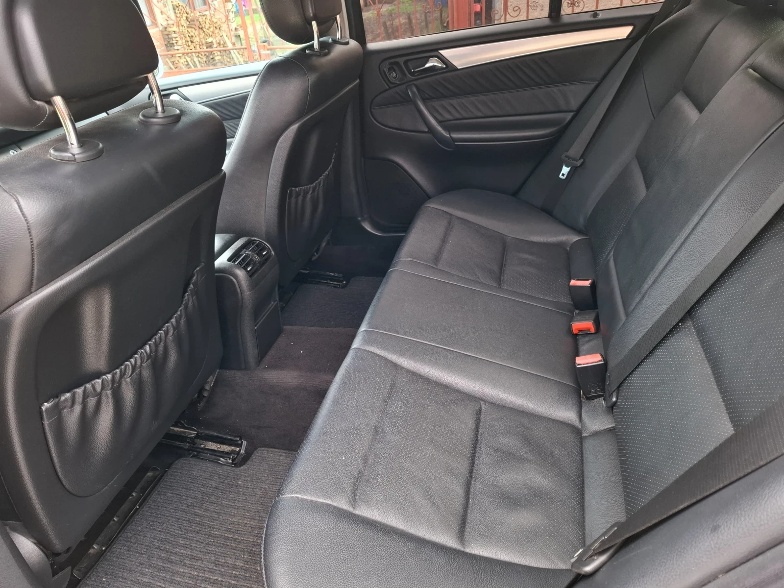 Mercedes-Benz C 270  - изображение 6