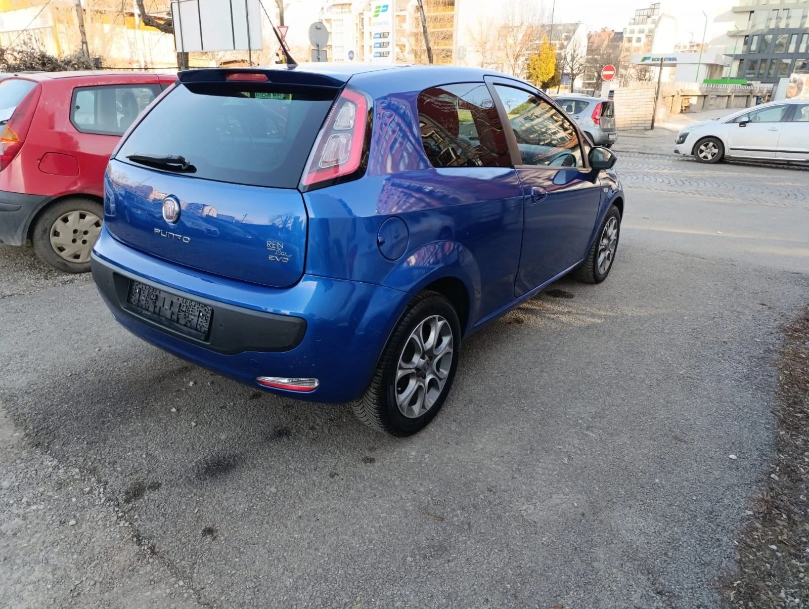 Fiat Punto 1.4i - изображение 5