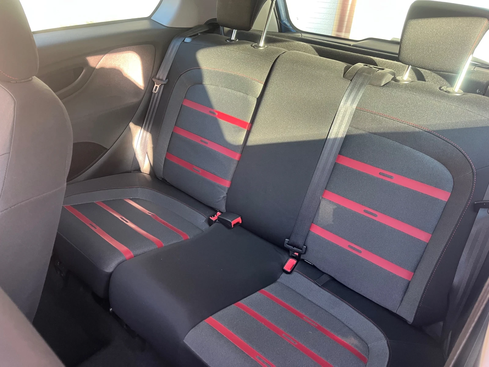 Fiat Punto 1.4i - изображение 10