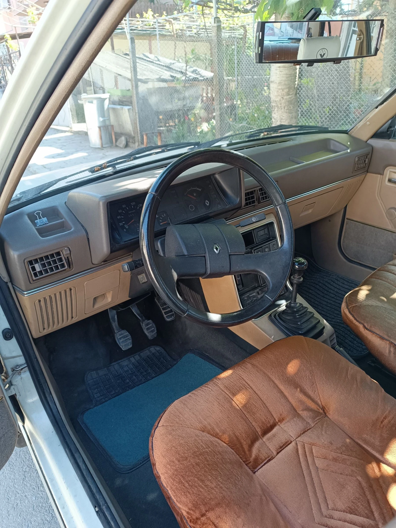 Renault 9 ПЪРВИ СОБТВЕНИК !!! - изображение 5