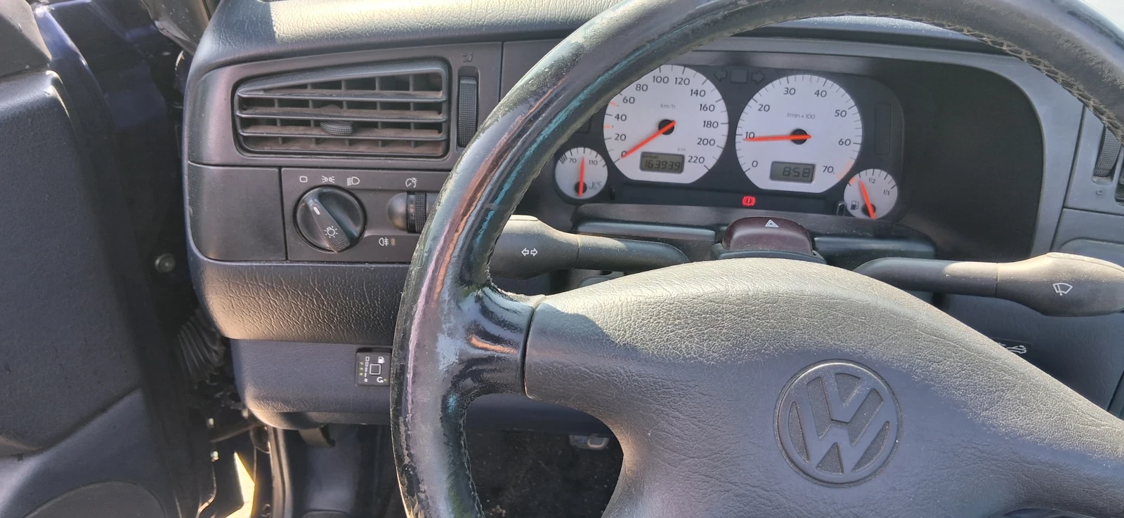 VW Golf  - изображение 9
