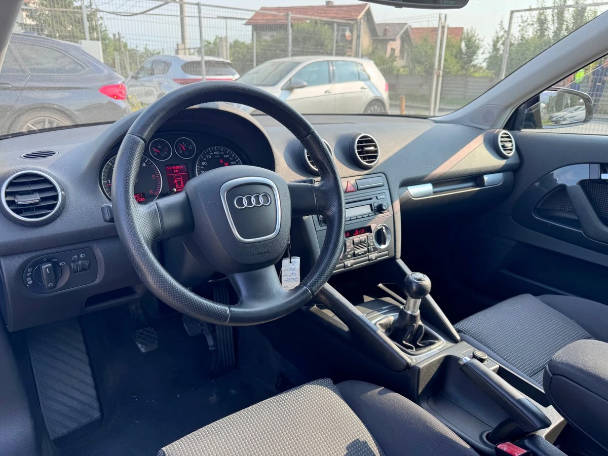 Audi A3 1.9 TDi FaceLift - изображение 8