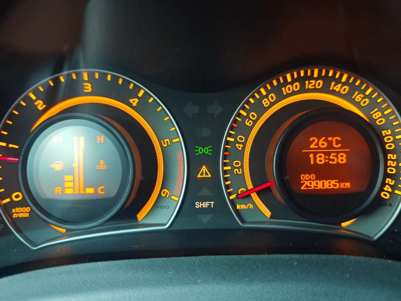 Toyota Auris D4D - изображение 2