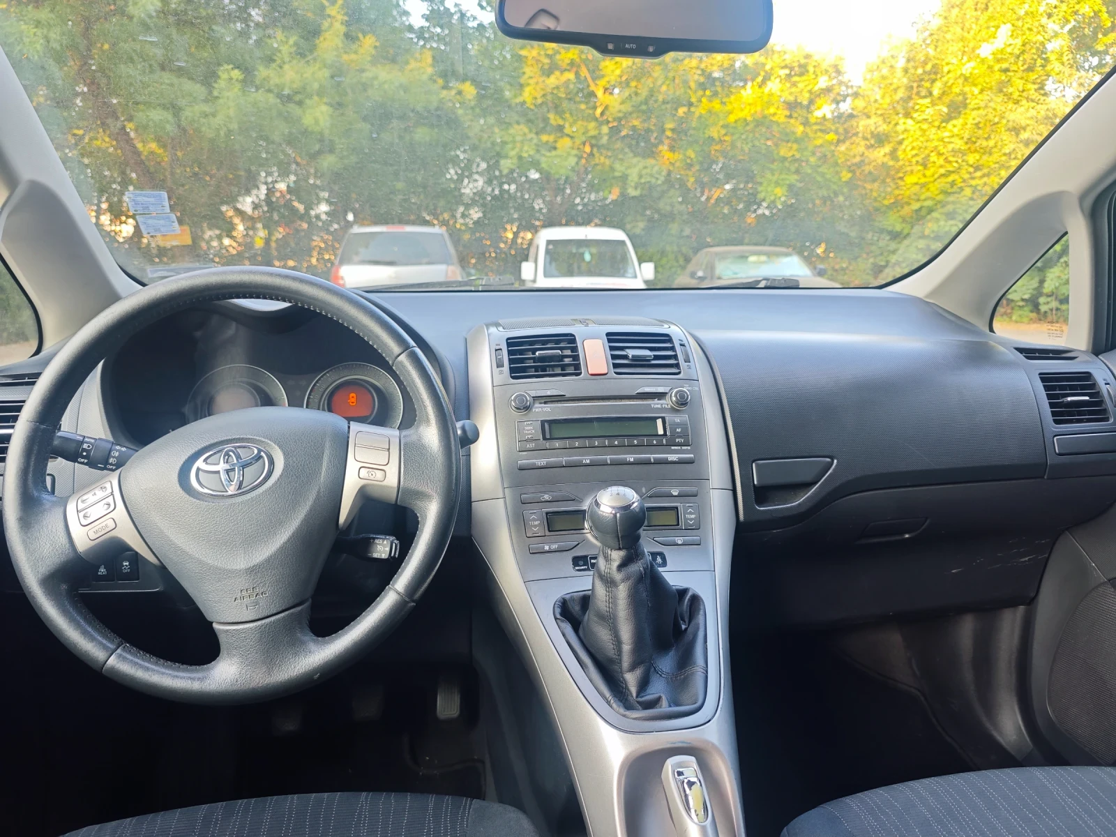 Toyota Auris D4D - изображение 3