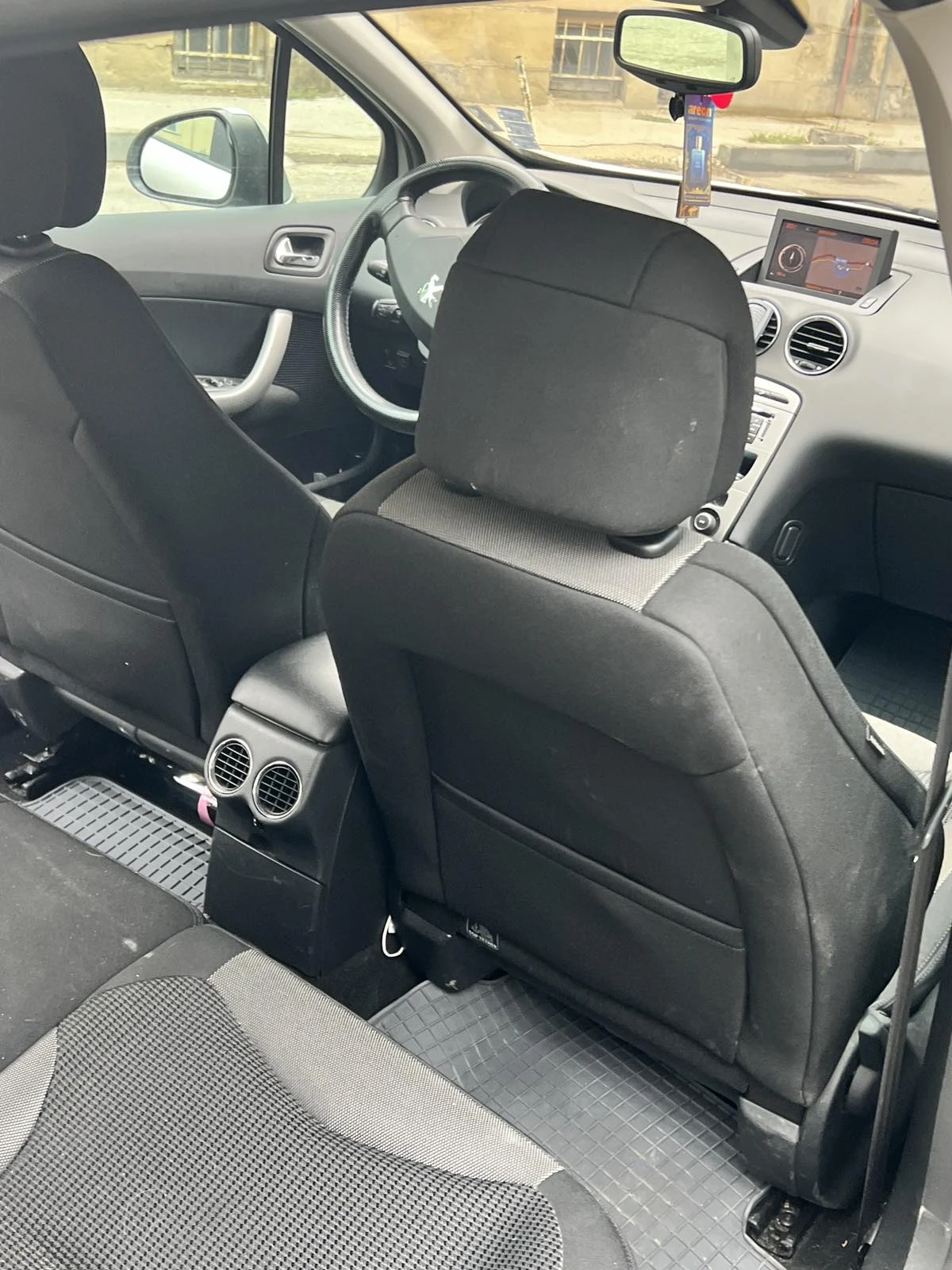 Peugeot 308  - изображение 8