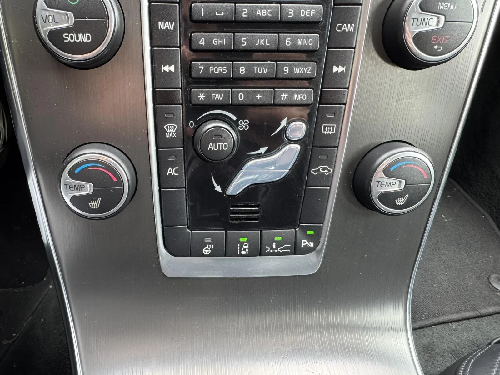 Volvo V60 D5 AWD | Mobile.bg   12