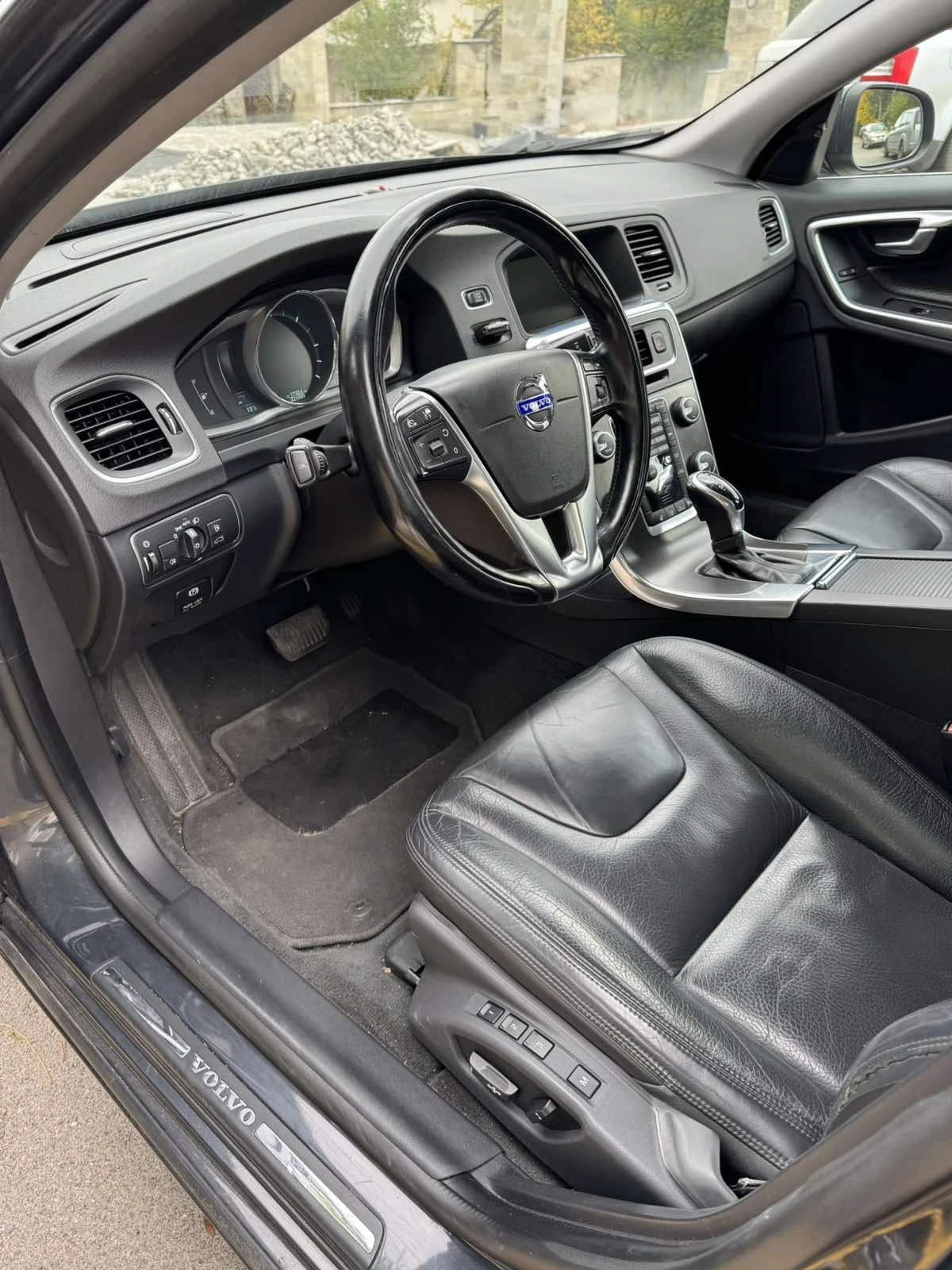 Volvo V60 D5 AWD | Mobile.bg   7