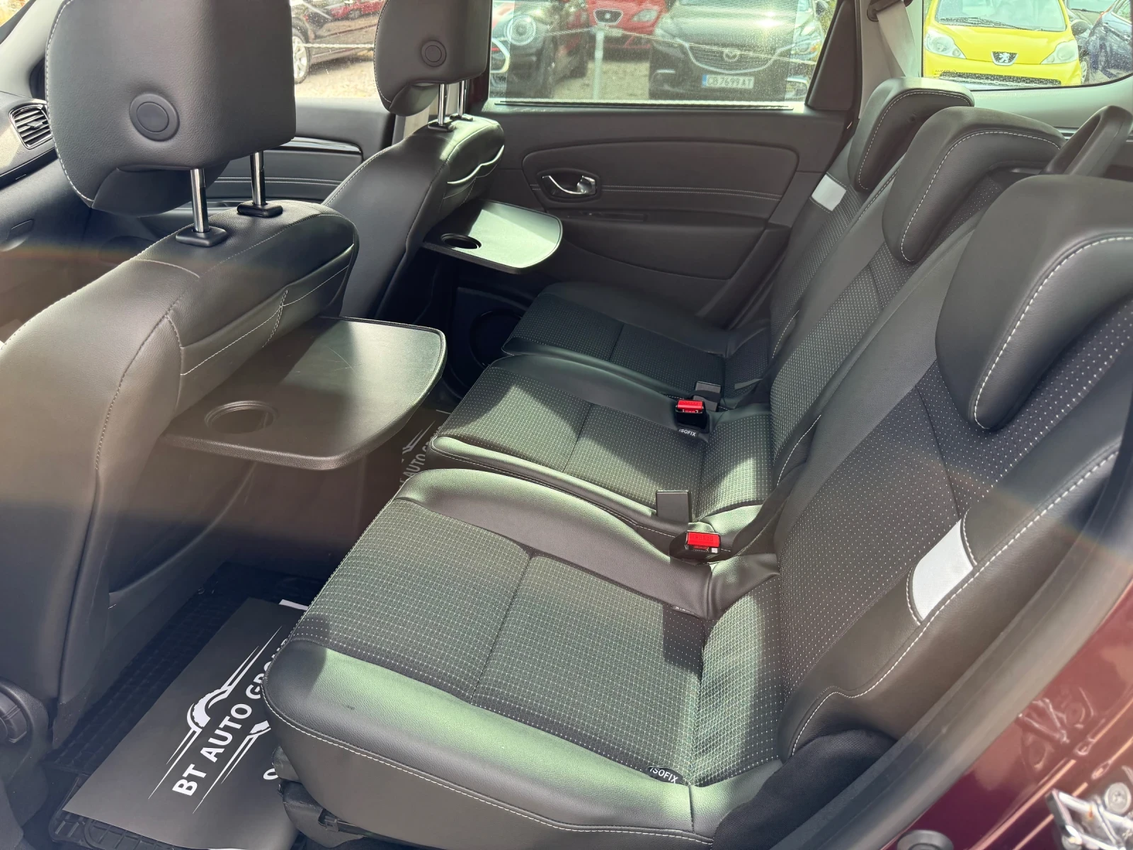 Renault Grand scenic 1.6 dCi * * СЕРВИЗНА ИСТОРИЯ * * 182000КМ* *  - изображение 8