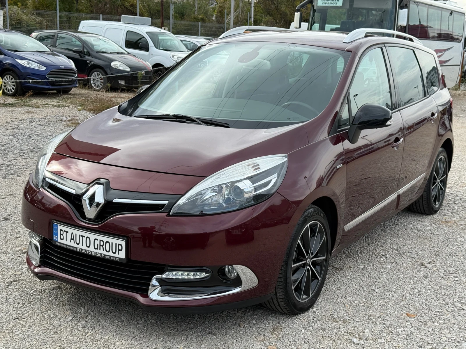 Renault Grand scenic 1.6 dCi * * СЕРВИЗНА ИСТОРИЯ * * 182000КМ* *  - изображение 2