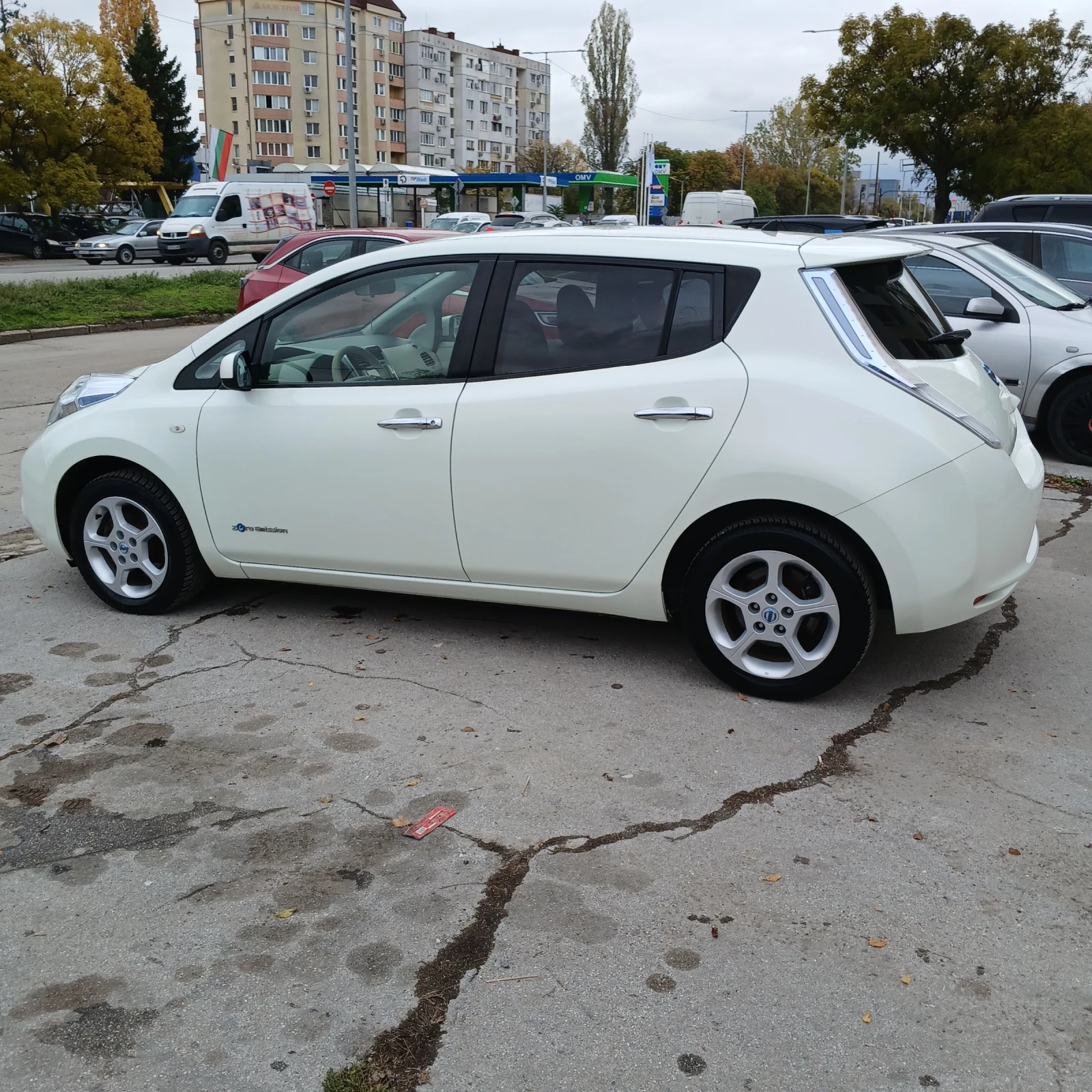 Nissan Leaf   - изображение 8