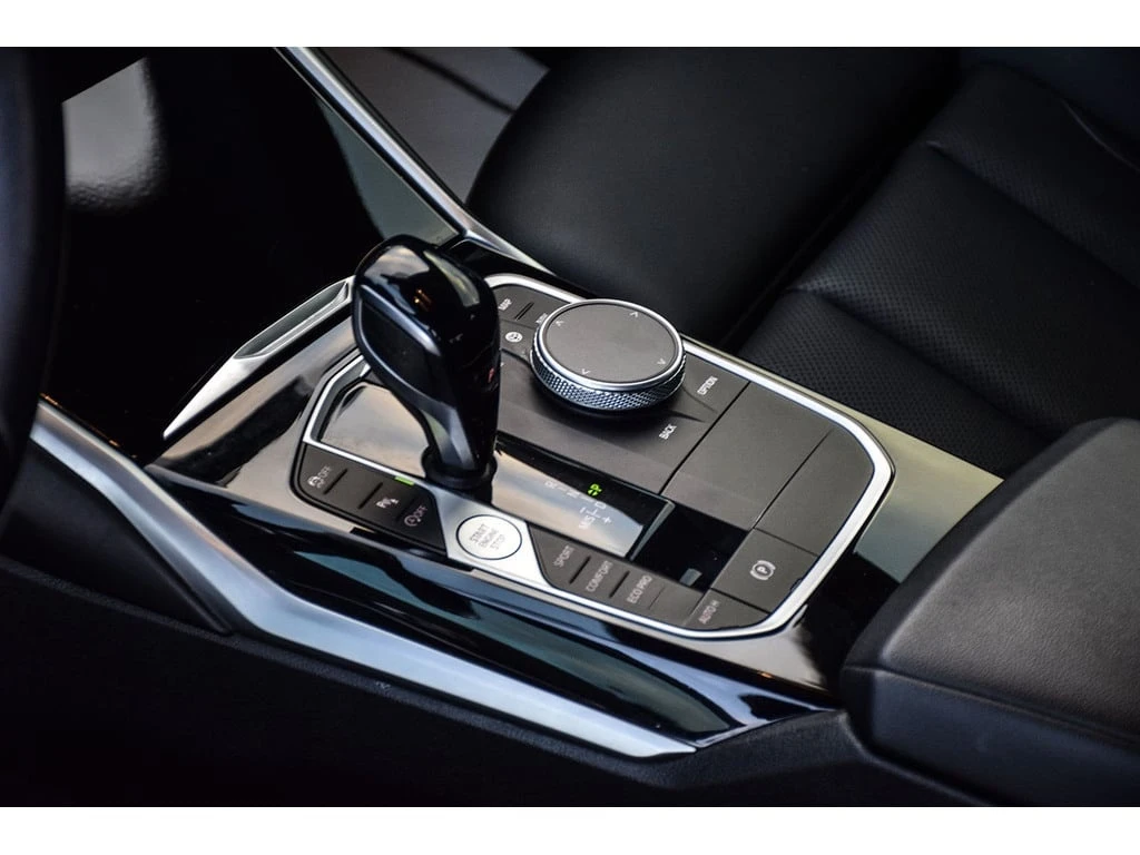 BMW 330 * 330i xDrive NO ACCIDENT DIGITAL COCKPIT SUNROOF  | Mobile.bg � ����������� 15