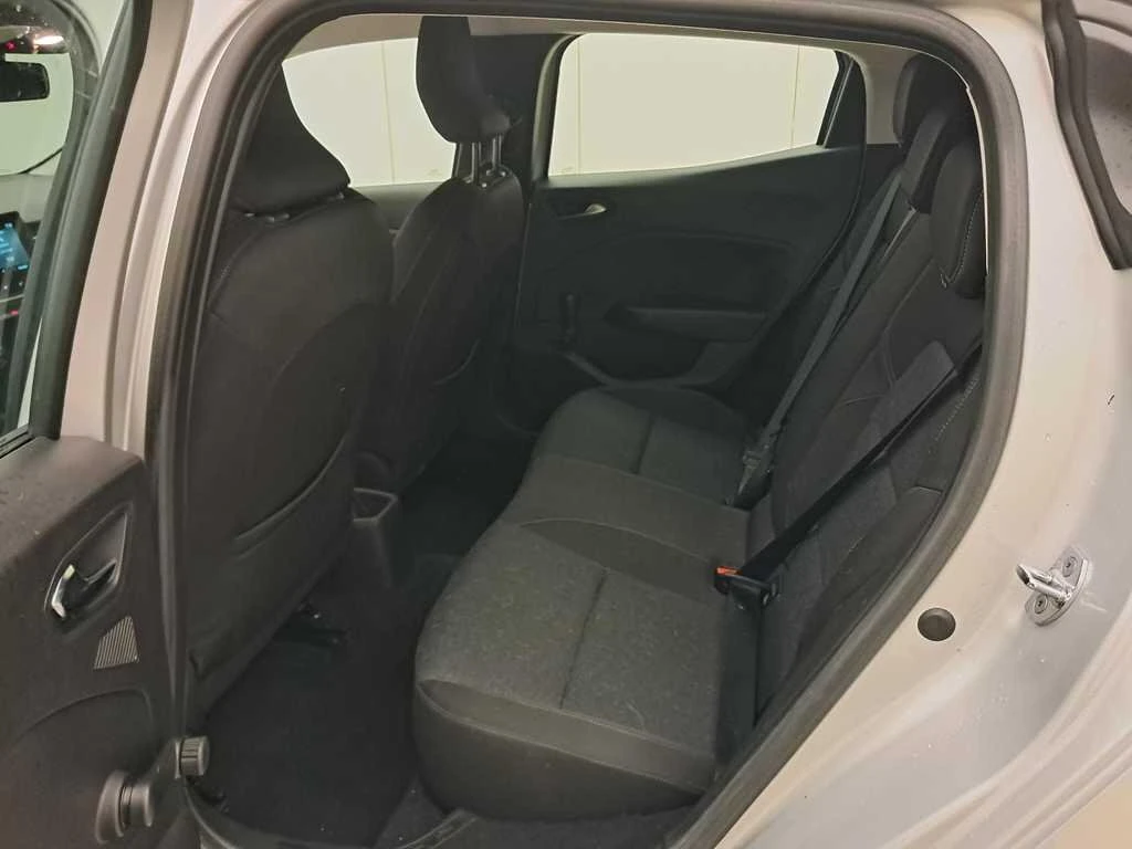 Renault Clio 1.0 Tce Equilibre, снимка 8 - Автомобили и джипове - 53900558