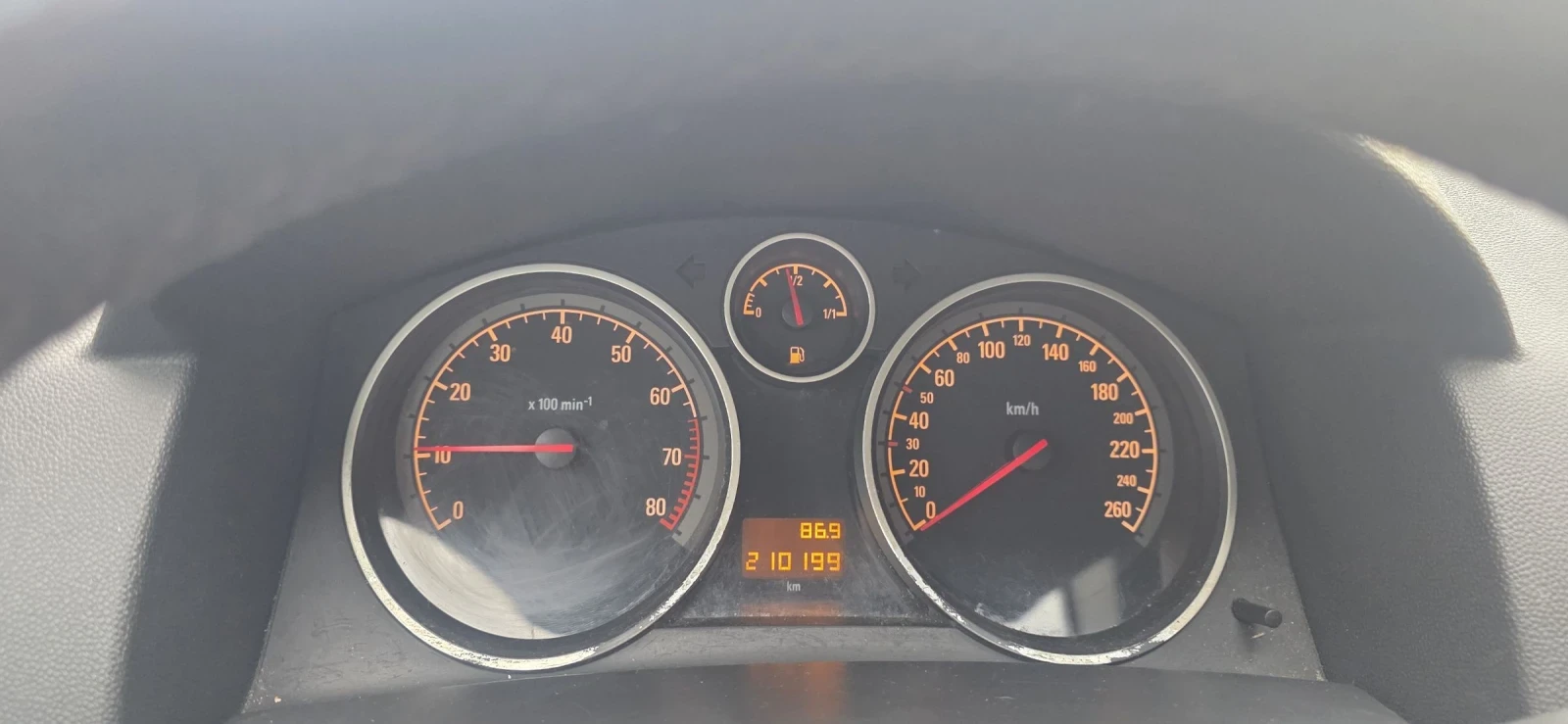 Opel Astra H, снимка 6 - Автомобили и джипове - 54454266