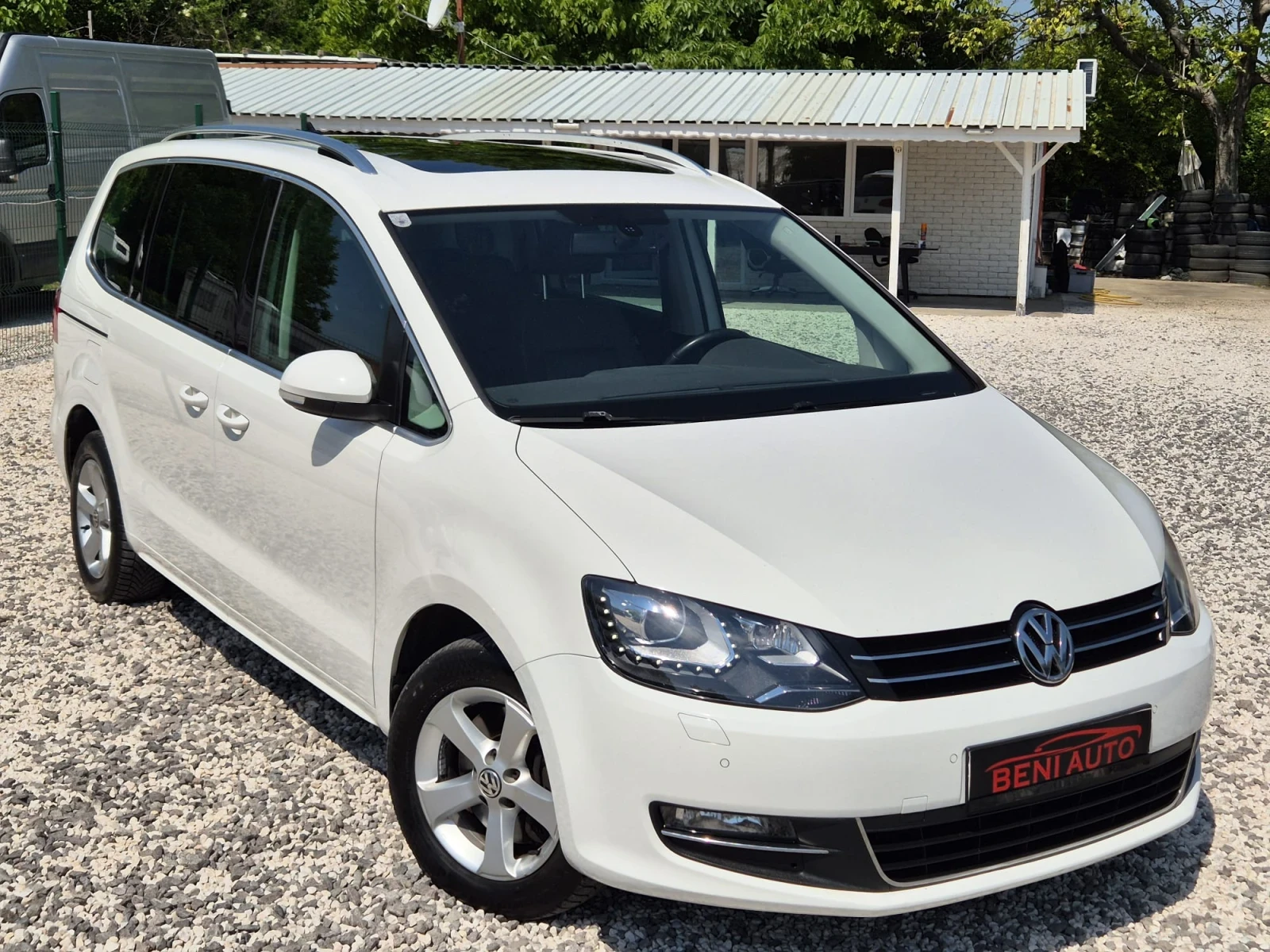 VW Sharan 2.0TDI DSG HIGHLINE ПАНОРАМА, снимка 7 - Автомобили и джипове - 54758034