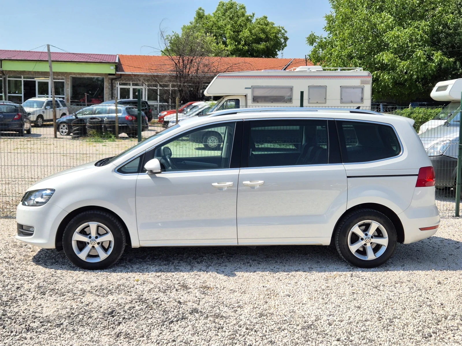 VW Sharan 2.0TDI DSG HIGHLINE ПАНОРАМА, снимка 2 - Автомобили и джипове - 54758034
