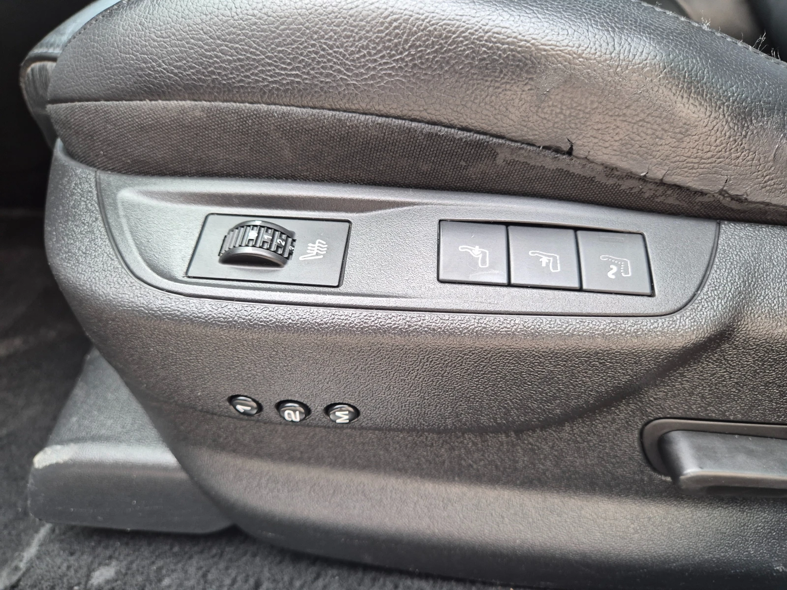 Citroen DS5 2.0HDI 4X4 200КС, снимка 16 - Автомобили и джипове - 54794243
