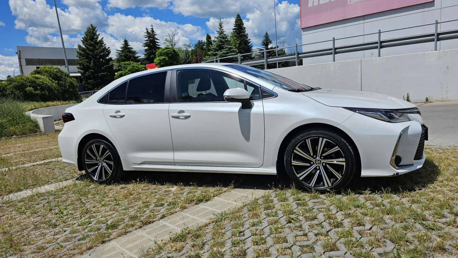 Toyota Corolla, снимка 5 - Автомобили и джипове - 54913284