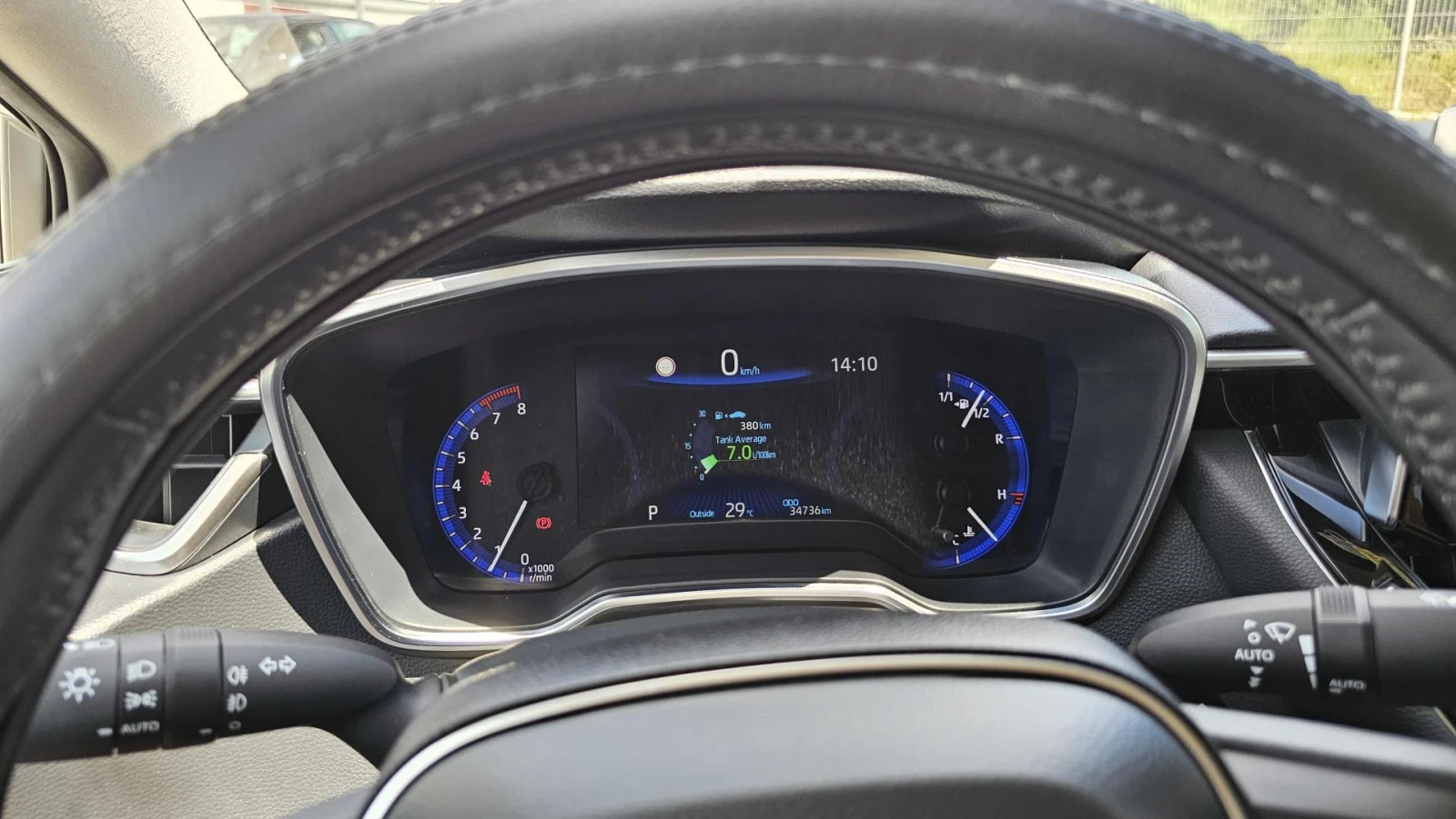 Toyota Corolla, снимка 11 - Автомобили и джипове - 54913284