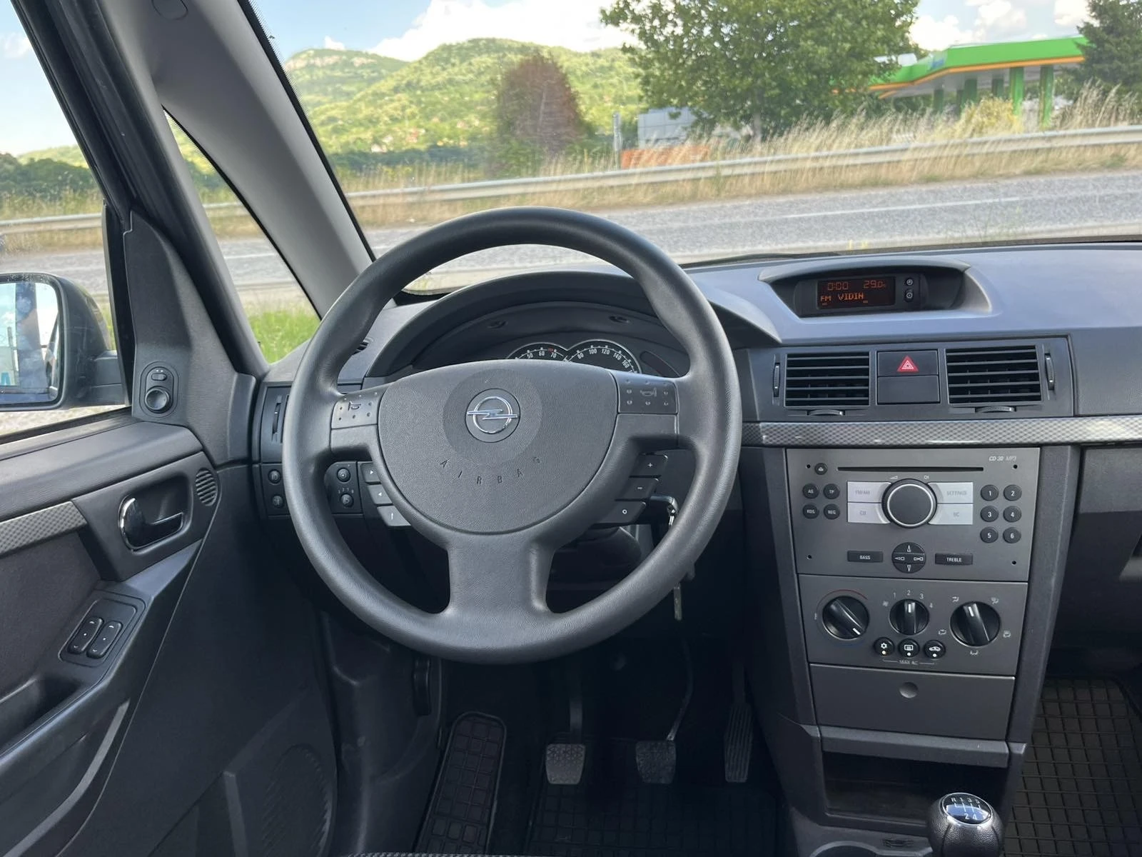 Opel Meriva FACE 119 000 км 1.3I 90кс КЛИМАТРОНИК EURO 4, снимка 12 - Автомобили и джипове - 54974140
